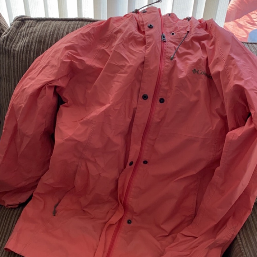 Columbia windbreaker
